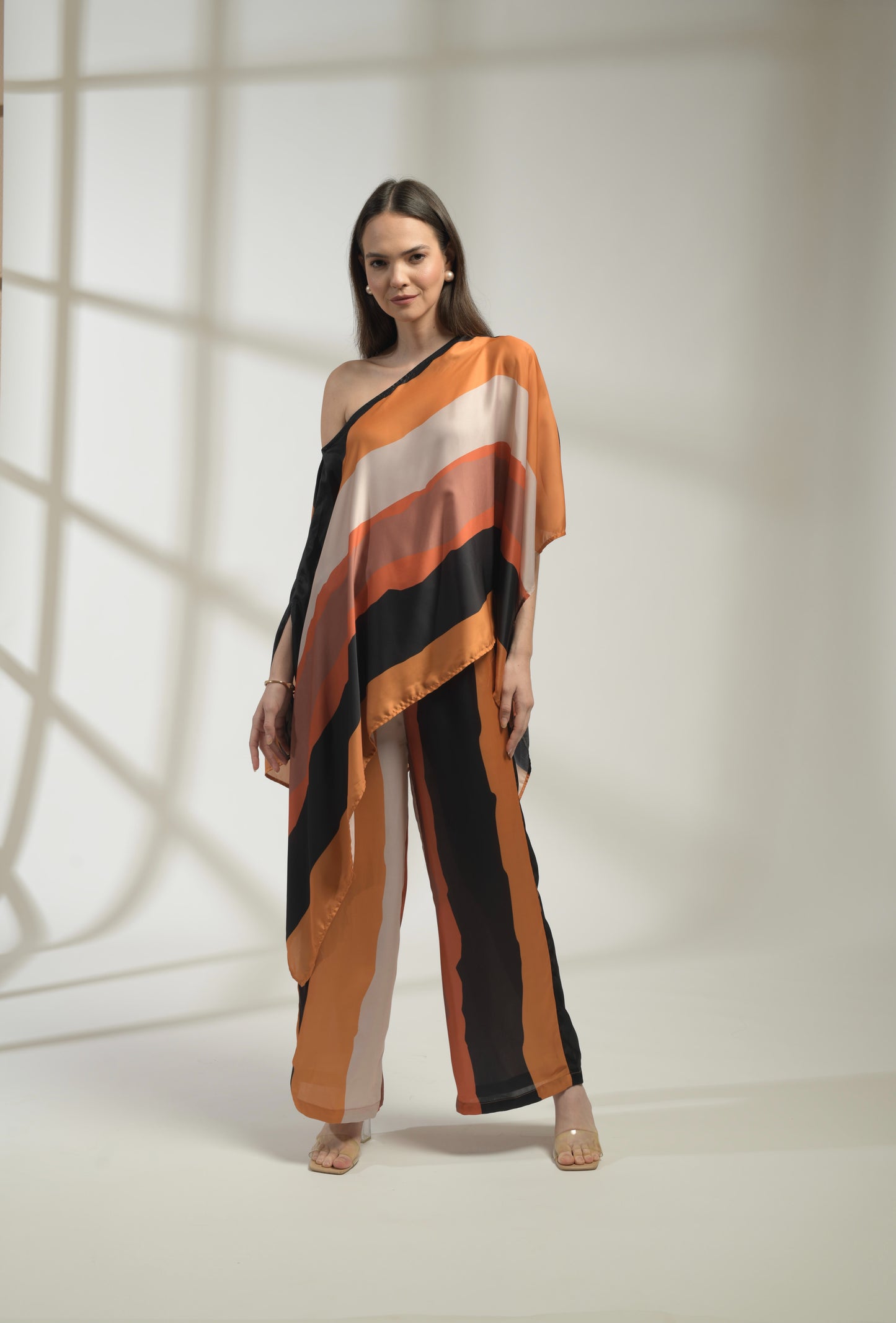 Starlet Asymmetric cape top with straight fit pants in Printed Viscose Crepe - Set of 2