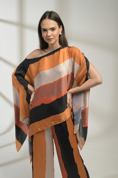 Starlet Asymmetric cape top with straight fit pants in Printed Viscose Crepe - Set of 2
