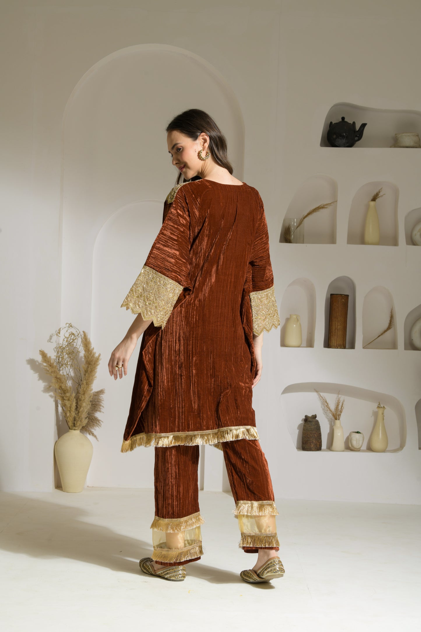 Sehr Crushed Velvet Kaftan with Detailed Neckline and Straight Fit Pants - Set of 2 ( Burnt Orange )