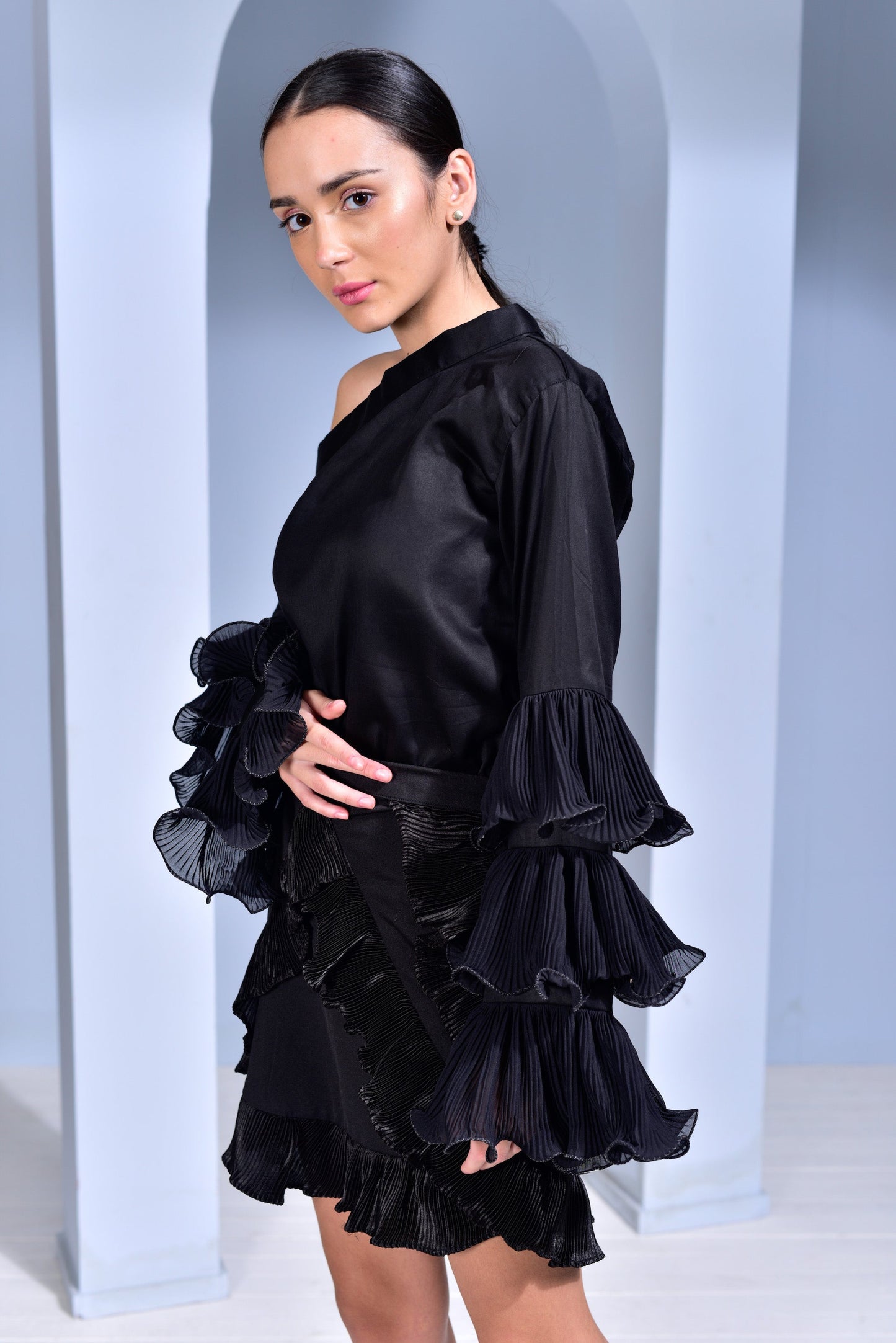 Hot Toddy Asymmetric Collar Top with Pleated Layered Ruﬄe Sleeves - White